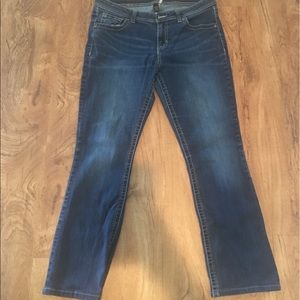 2/$18 apt 9 denim bootcut jeans